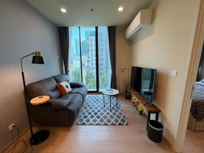 1-bed condo for rent near MRT Sukhumvit, photo 1 of 5