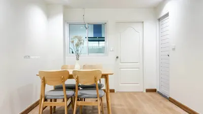 2-bed townhouse for sale near MRT Chok Chai 4, photo 4 of 5