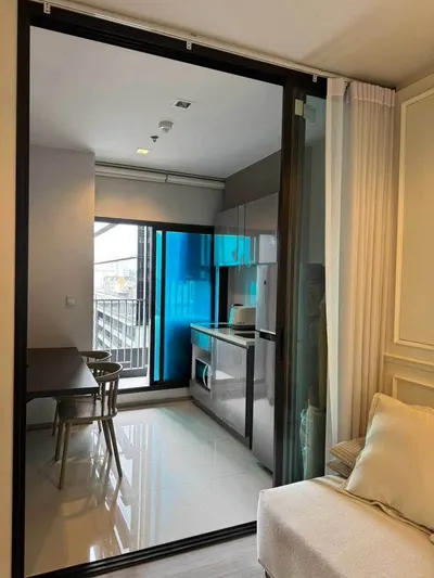 Condo 1 chambre à louer à LIFE Asoke - Rama 9, photo 3 sur 5