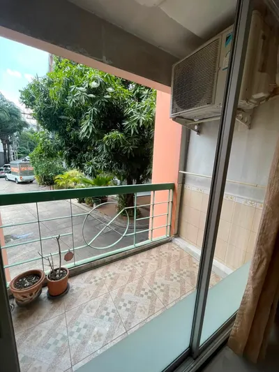 1-bed condo for sale near MRT Ratchadaphisek, photo 3 of 5