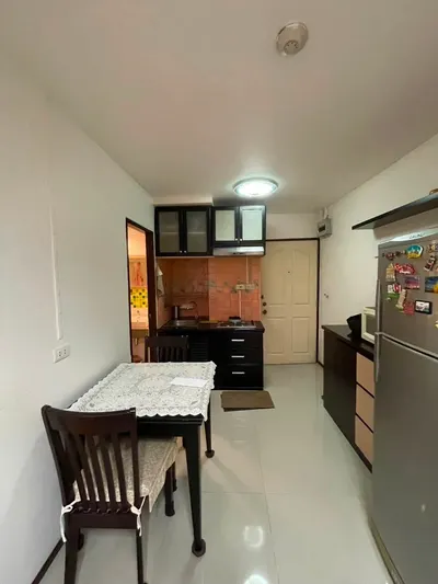 1-bed condo for sale near MRT Ratchadaphisek, photo 2 of 5