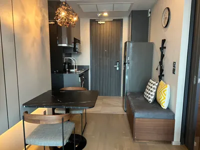 1-bed condo for rent near MRT Sukhumvit, photo 1 of 5