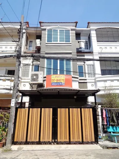 ขายทาวน์เฮาส์ 4 ห้องนอน ใกล้ MRT คู้บอน รูปที่ 2 จาก 5