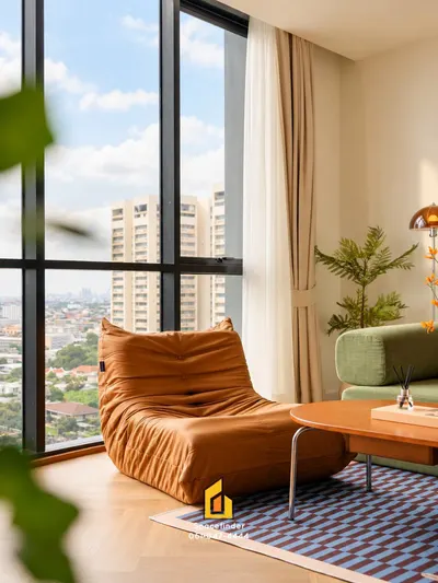 2-bed apartment for rent near BTS Ekkamai, photo 3 of 5