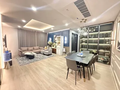 Supalai Premier Samsen-Ratchawatの3ベッドルームコンドミニアム（賃貸）、写真1/4