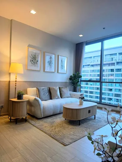ให้เช่าคอนโด 2 ห้องนอน Hyde Sukhumvit 13 รูปที่ 2 จาก 6
