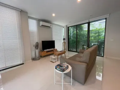Baan Klang Muang Classe Ekkamai-Ramintra的4房独栋住宅出售，第4张，共5张
