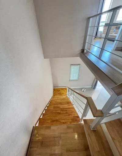 Maison 3 chambres à louer près de la station BTS Khu Khot, photo 3 sur 5