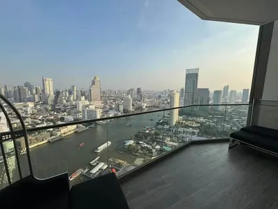 ขายคอนโด 1 ห้องนอน Magnolias Waterfront Residences รูปที่ 1 จาก 5