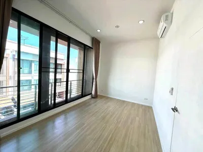ขายทาวน์เฮาส์ 3 ห้องนอน ใกล้ MRT บางแค รูปที่ 3 จาก 5