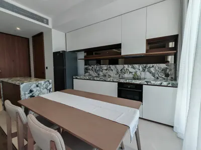 Condo à louer près de la station BTS Saint Louis, photo 3 sur 5