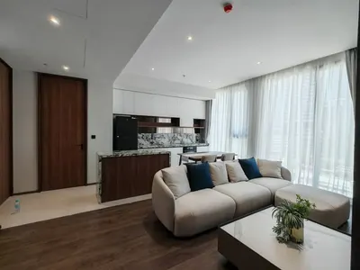 Condo à louer près de la station BTS Saint Louis, photo 1 sur 5