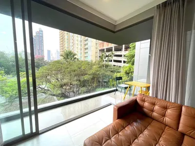 2-bed condo for sale near BTS Phrom Phong, photo 6 of 7