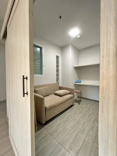 2-bed condo for sale near BTS Nana, photo 5 of 5