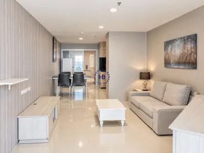 ให้เช่าคอนโด 2 ห้องนอน Waterford Diamond Tower รูปที่ 3 จาก 5