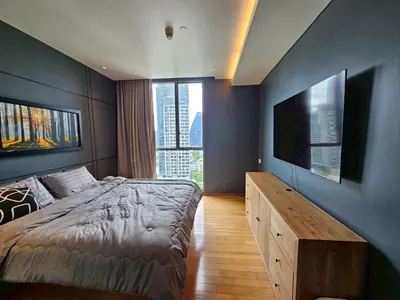 AEQUA Residence Sukhumvit 49的1房公寓出租，第1张，共5张