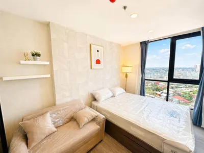 Condo à vendre près de la station MRT Bang Kapi, photo 1 sur 5