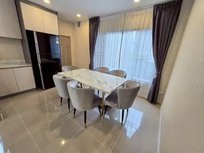 ขายบ้าน 4 ห้องนอน Perfect Place Rama 9-KrungthepKreetha รูปที่ 3 จาก 5