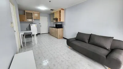 Condo à louer à Commonwealth Pinklao, photo 3 sur 5