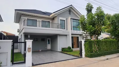 ARL 拉卡邦站附近的4房独栋住宅出租，第1张，共5张