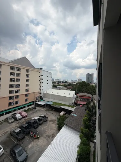 1-bed condo for rent at The Belgravia @ Ratchada 17, photo 2 of 5