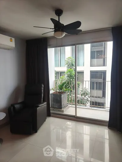 The Clover Thonglor Residenceの3ベッドルームコンドミニアム（賃貸）、写真2/5