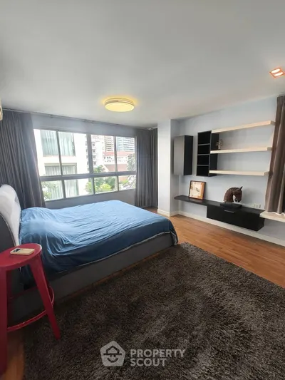 The Clover Thonglor Residenceの3ベッドルームコンドミニアム（賃貸）、写真3/5