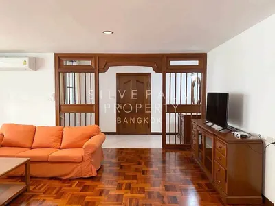 Appartement 3 chambres à louer près de la station BTS Asok, photo 4 sur 9