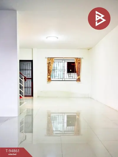 3-bed townhouse for sale near ARL Lat Krabang, photo 4 of 5