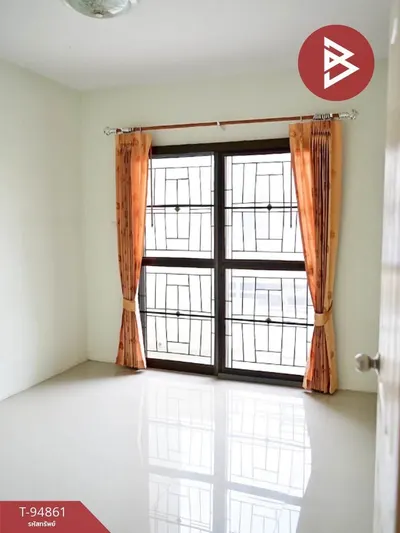 3-bed townhouse for sale near ARL Lat Krabang, photo 5 of 5