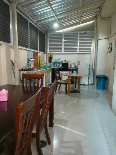 Maison 7 chambres à louer près de la station MRT Lat Phrao 83, photo 5 sur 5