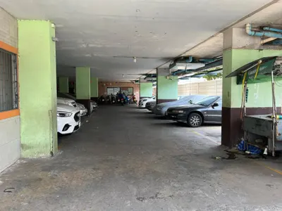 1-bed condo for sale near MRT Bang Kapi, photo 2 of 5