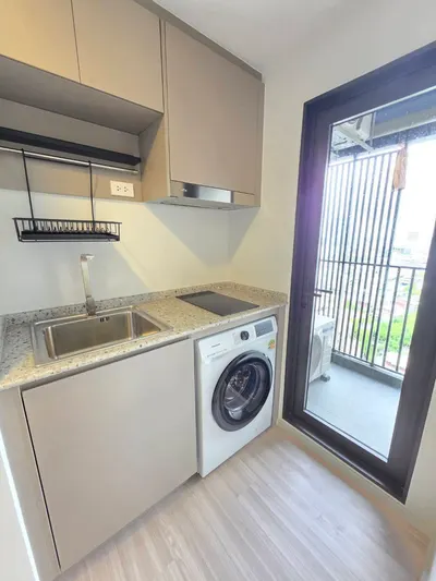 1-bed condo for rent near BTS Pho Nimit, photo 4 of 5