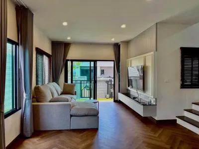 4-bed house for rent near BTS Bang Na, photo 2 of 5