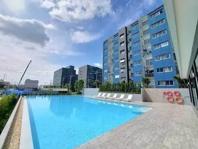 1-bed condo for rent near ARL Lat Krabang, photo 1 of 5