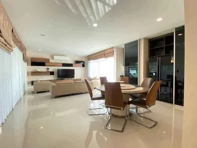 ARL 华玛站附近的3房独栋住宅出租，第2张，共5张
