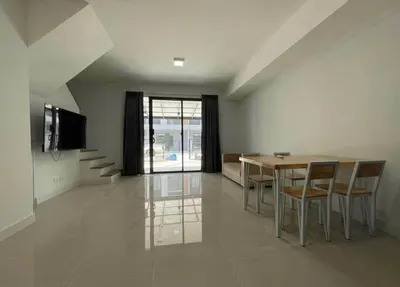 Pleno Sukhumvit-Bangna 2の3ベッドルームタウンハウス（賃貸）、写真8/8