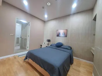 2-bed condo for rent at Baan Sathorn Chao Phraya, photo 5 of 6