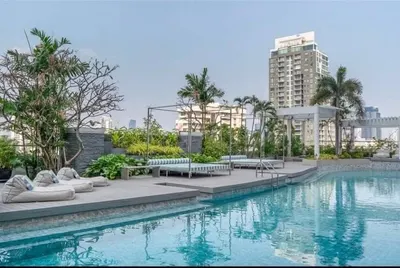 2-bed condo for rent near BTS Thong Lo, photo 2 of 5