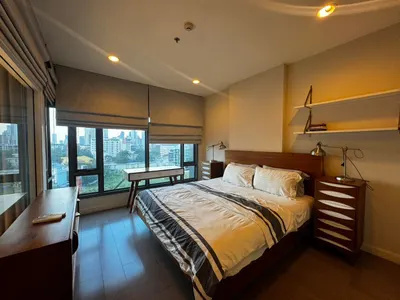 ให้เช่าคอนโด The Crest Sukhumvit 34 รูปที่ 4 จาก 5