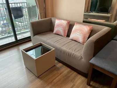 Teal Sathon-Taksinの1ベッドルームコンドミニアム（賃貸）、写真2/5