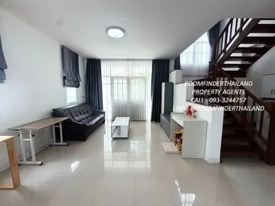 4-bed house for rent near MRT Bang Phlu, photo 2 of 5