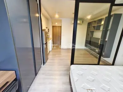 Studio condo for rent at Maestro 02 Ruamrudee, photo 4 of 5