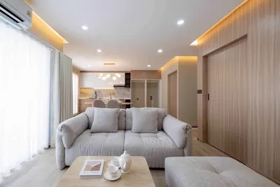 2-bed condo for sale near BTS Phra Khanong, photo 2 of 5