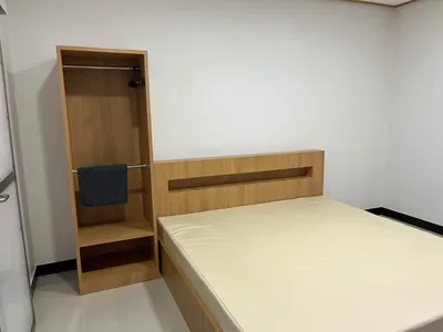 Condo for rent near BTS Surasak, photo 3 of 5