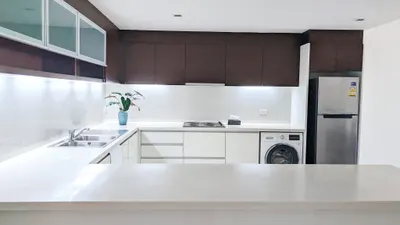 3-bed condo for rent near BTS Saint Louis, photo 4 of 5