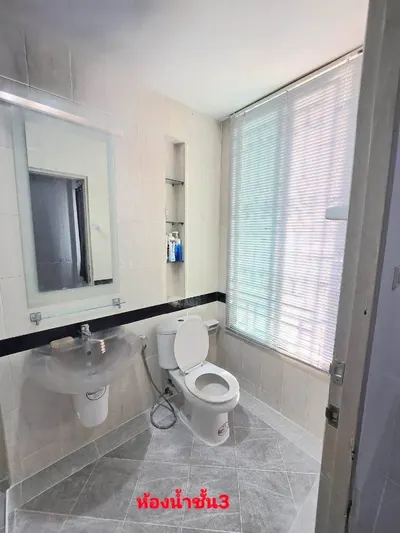 3-bed townhouse for rent near MRT Si La Salle, photo 5 of 5