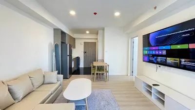 2-bed condo for rent near MRT Bang Phlu, photo 1 of 5