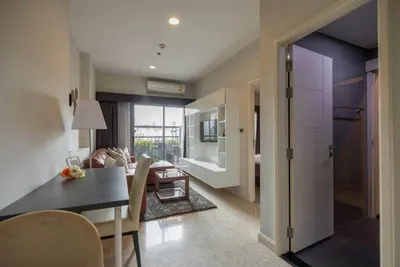 The Crest Sukhumvit 34の1ベッドルームコンドミニアム（賃貸）、写真3/5