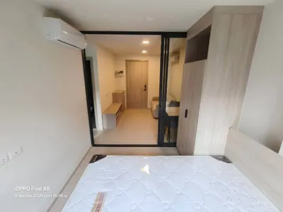 Condo à louer près de la station MRT Bang Khun Non, photo 5 sur 5